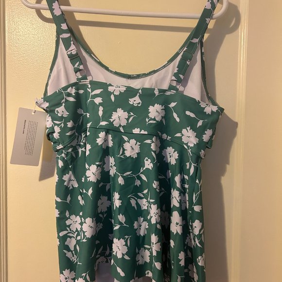 BloomChic Floral Tankini Top (14-16/1X) - Picture 3 of 5